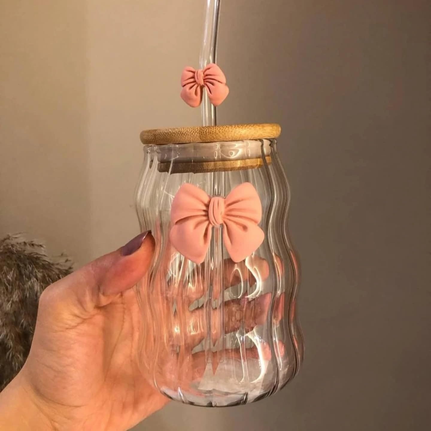 Pink Bow Ripple Glass Tumbler with Bamboo Lid – Aesthetic Wavy Soda Can Glass Cup